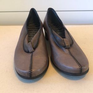 Hispanitas gray shoe size 37